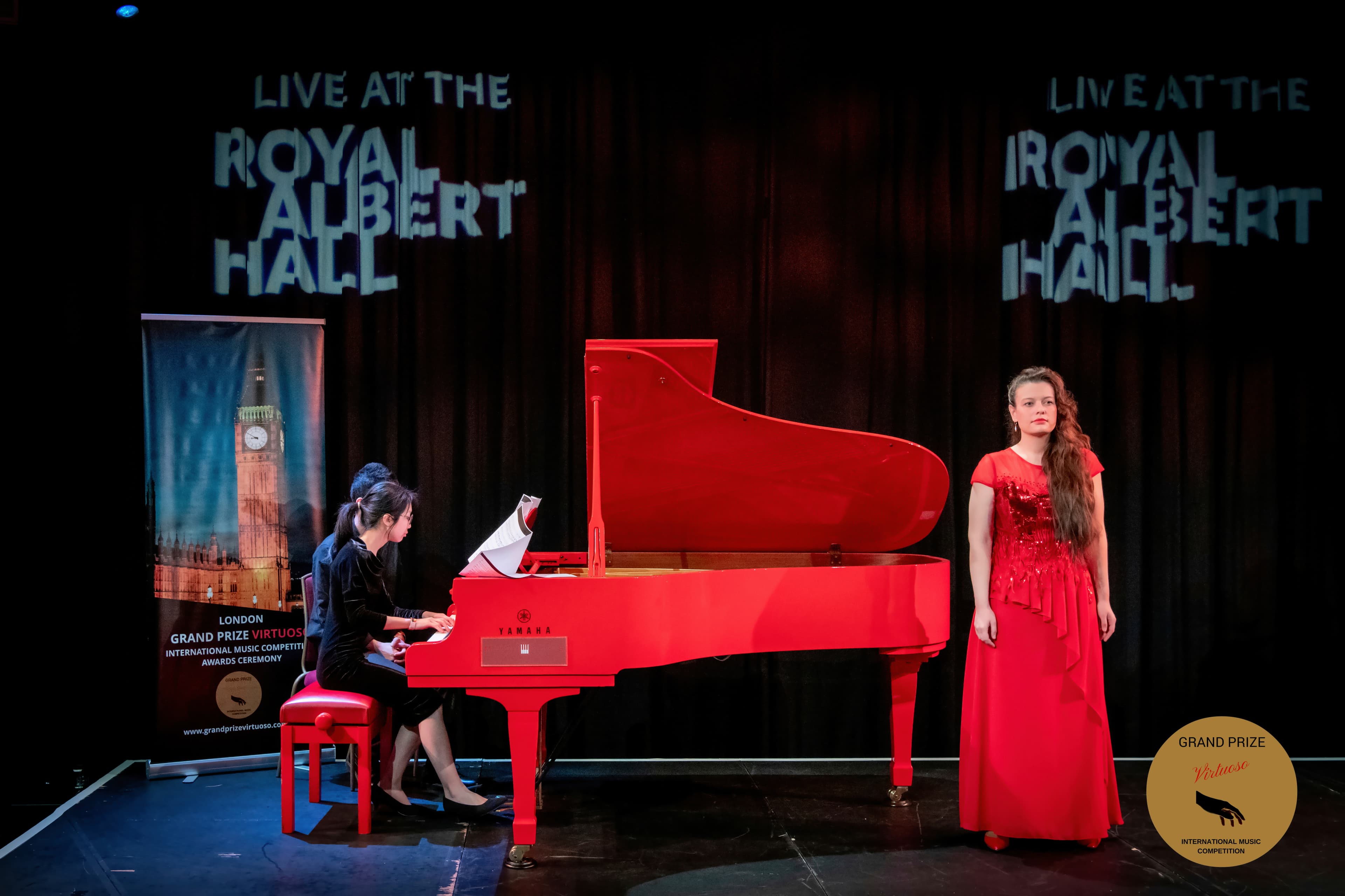 GLORIALLE performing at Royal Albert Hall